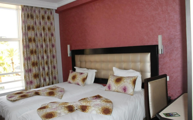 Alwalid Hotel
