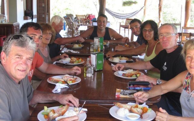 Hostal y Restaurante Villa Mar