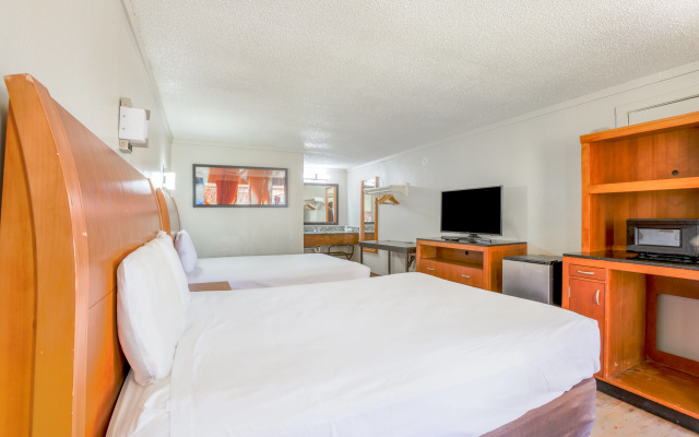 Cozy Garden Inn By OYO Hwy 40 Richmond