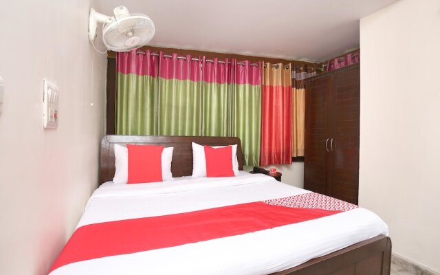 OYO 15523 Hotel JD Inn