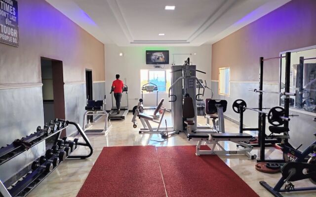 Steffan Hotel and Suites