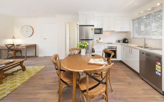 The Executive - Central & Sophisticated