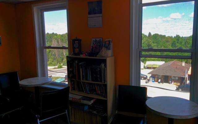 The Arlington Hotel - Hostel