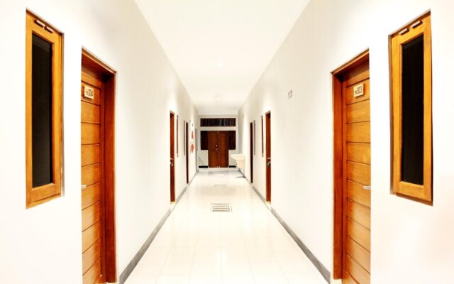 OYO 121 Rumah Ayub Syariah