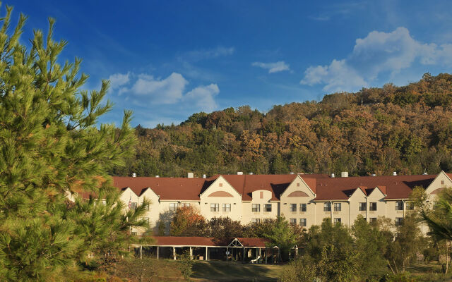 The Branson Hillside Hotel