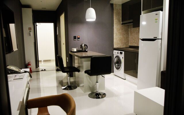 Hotel STAY:ON