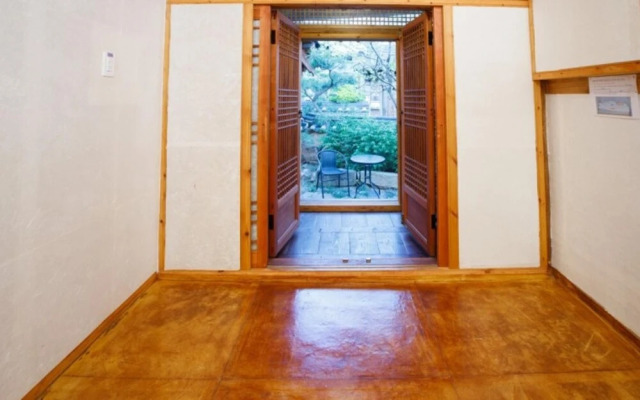 Jeonju Gaeunchae Pension 2