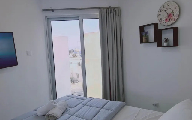 100 AN - Napa Living 22