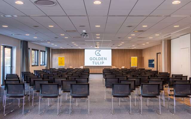 Golden Tulip Lyon Ouest Techlid - Hotel and Spa