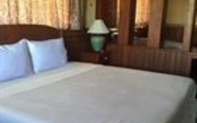 Sabai Hotel Lopburi