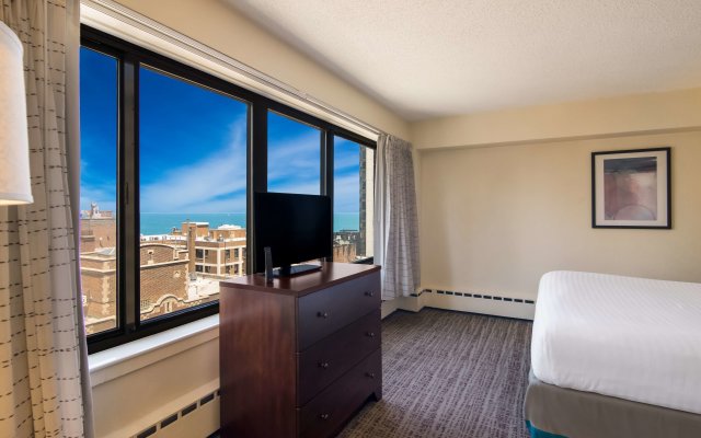 Sonesta ES Suites Chicago Downtown Magnificent Mile - Medical