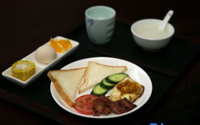 Sea Lily Sea View lnn – Meal – Dali