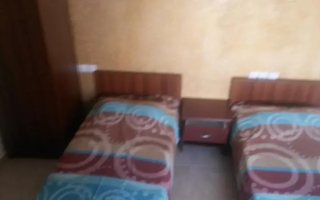 Evpator Rooms