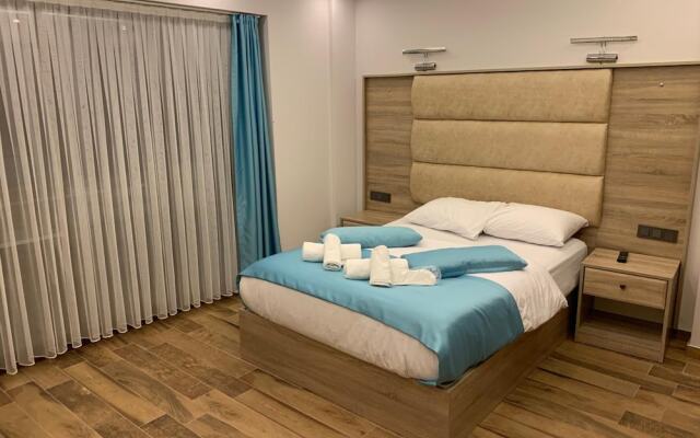 Danis Motel