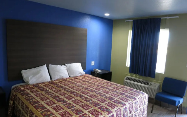 Gateway Motor Inn
