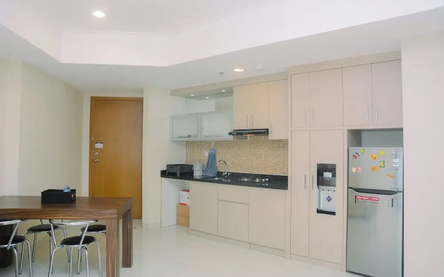 Homey 2Br Apartment At The Mansion At Dukuh Kemayoran