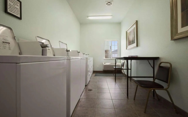 Western Extended Stay Hotel