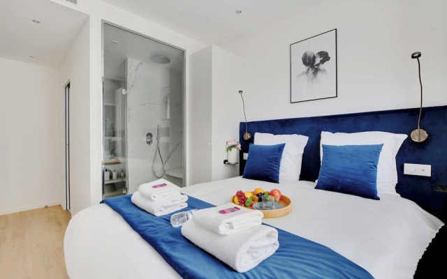 Charming Apartment - 2br/6p - In the Heart of Paris