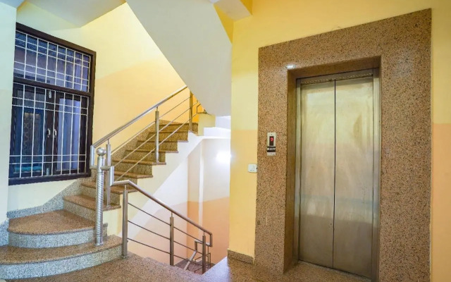 Oyo 8936 Hotel Royal Park