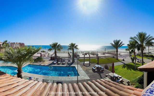 Las Gaviotas Rocky Point by Castaways