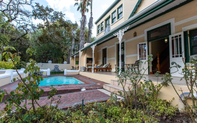 Evergreen Lodge