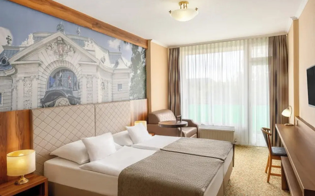 Aranyhomok Hotel Business & Relax