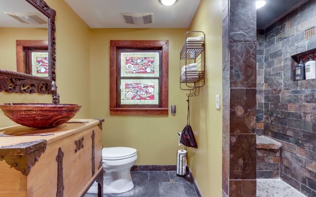 Fayetteville Home w/ Patios Near Town & University