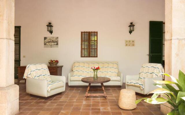 4 Cantons - La Goleta Villas