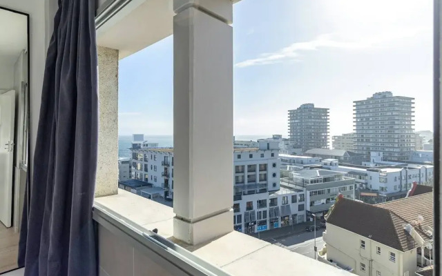 1 Bedroom Apartment, Seapoint, Cape Town
