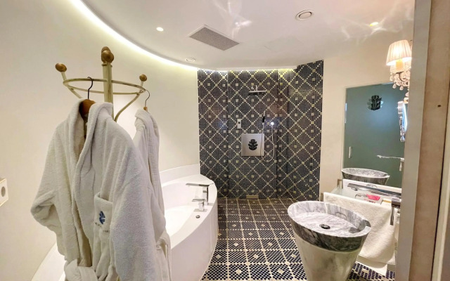Hotel Palacio de Úbeda 5 G.L.