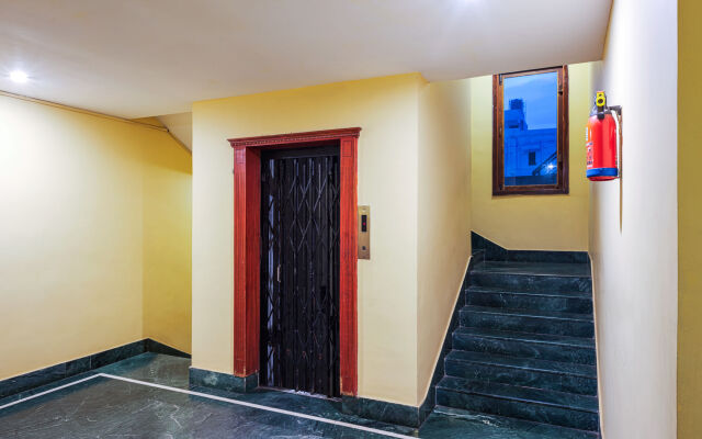 Hotel Saaket Residency - Hotel in Daba Gardens