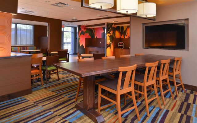 Fairfield Inn & Suites by Marriott Farmington