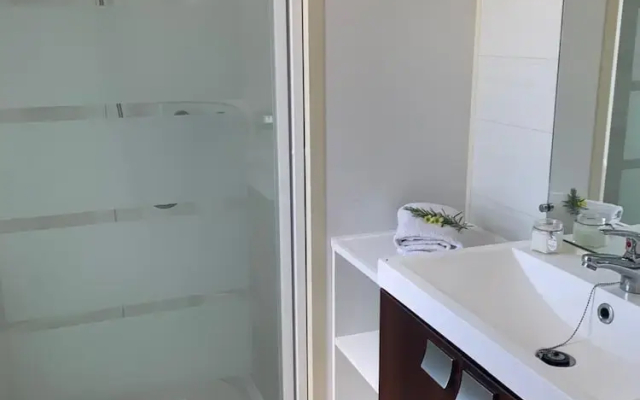 Amplia casa para 6 con piscina