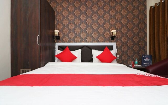 OYO 16919 Hotel Prerna