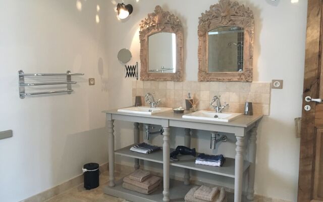 La Moureale Pool & SPA