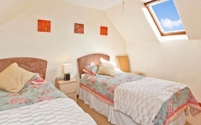 West Sunnyside House