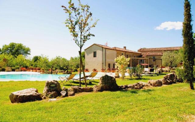 Wonderful private villa for 4 people with WIFI, pool, A/C, TV, terrace and parking