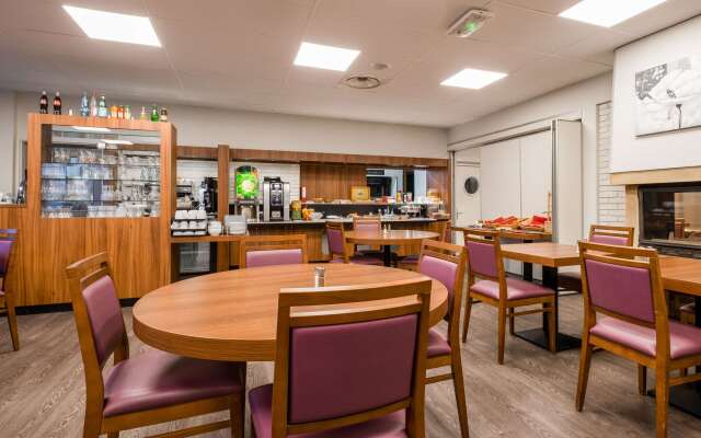 Comfort Hotel Etampes