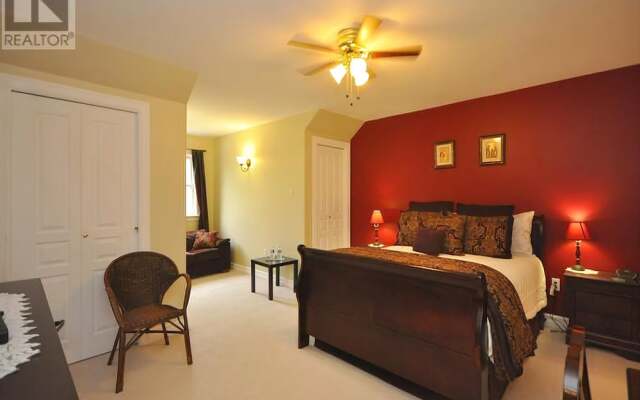Snowflake Manor Bed and Breakfast