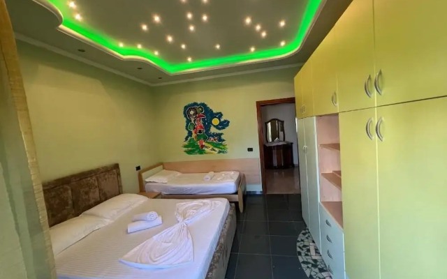 Green Garden Villa