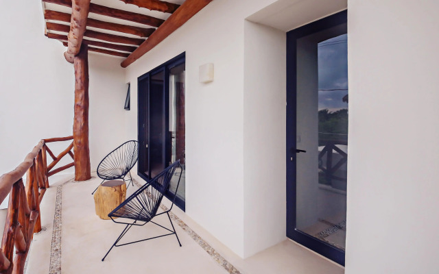 Casa Astral Eco Luxury Holbox Island - Sunset and Ocean View with Rooftop Pool (steps from the beach)