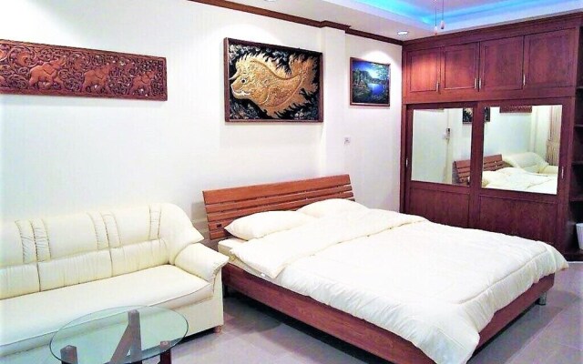 Baan Suan Lalana Td Large studio apartment Jomtien