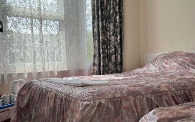 Manns Guest House