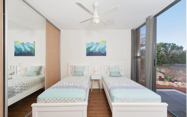 One Mile Ridge, 12/26 One Mile Close