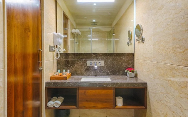 The Elements Service Apartment
