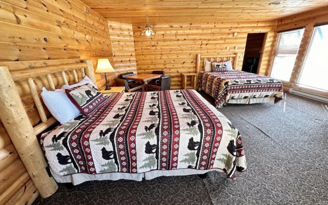The Lodge At Lolo Hot Springs