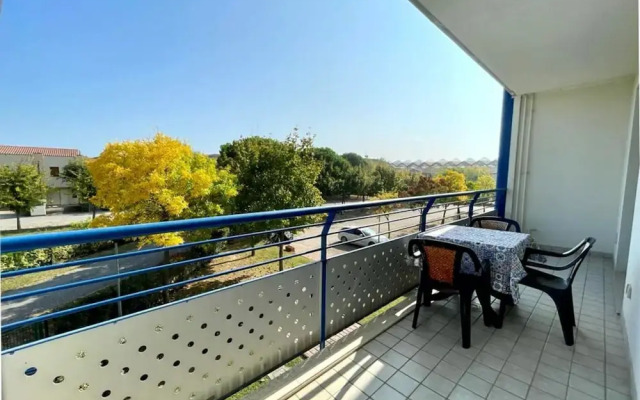 Comfortable Apartment in Residence With a Pool