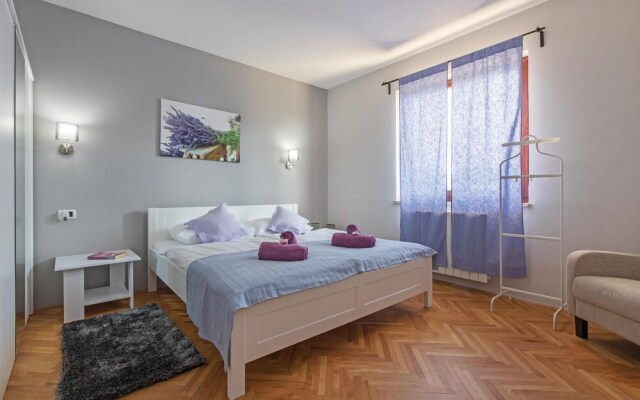 Amazing Home in Bale With Wifi and 4 Bedrooms