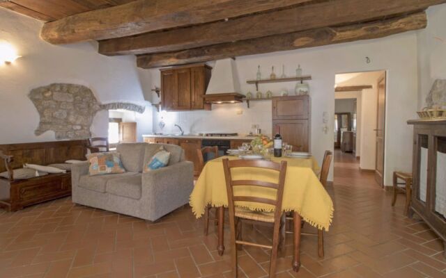 Santa Fiora retreat 30073