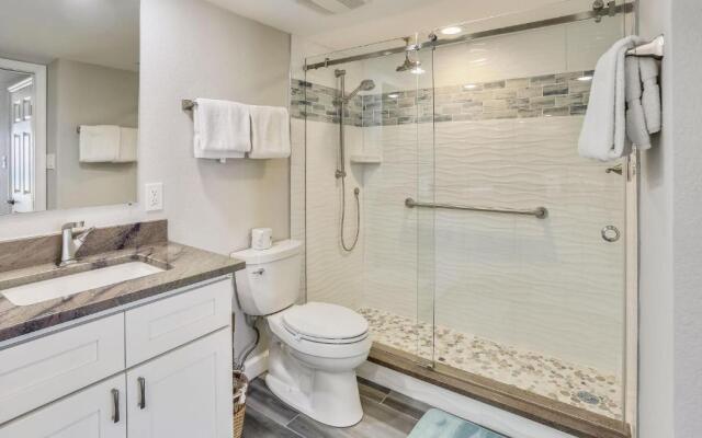 Land's End 9-304 Beach Front - Premier